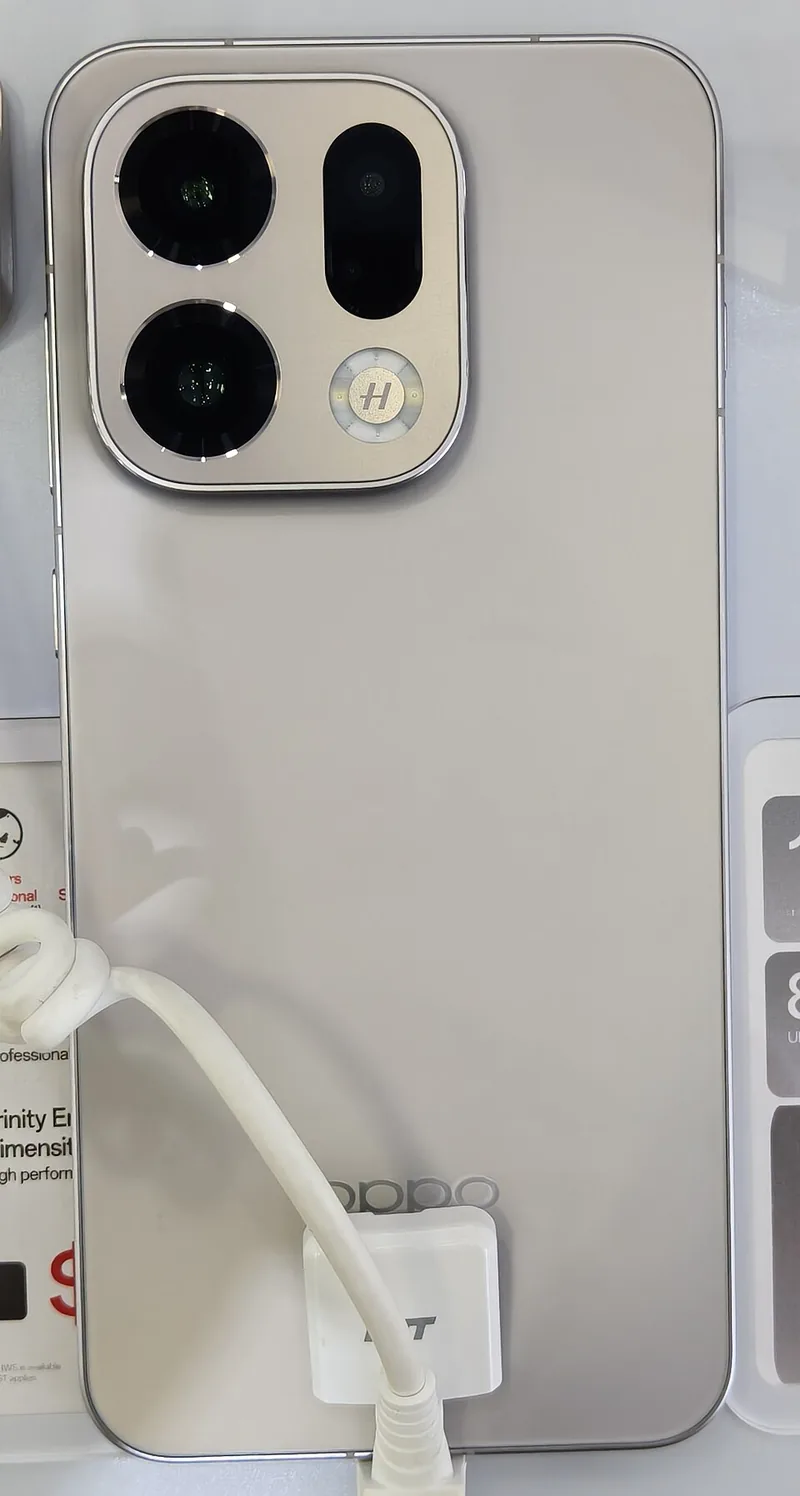 OPPO F23