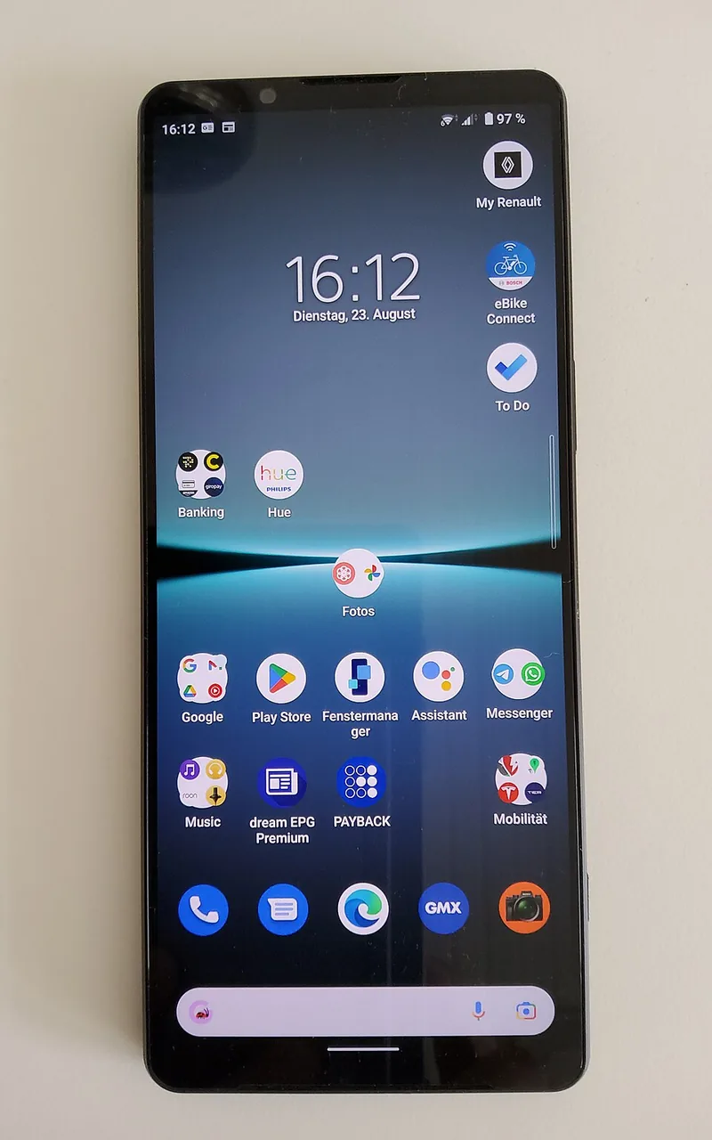 إكسبيريا 1 IV